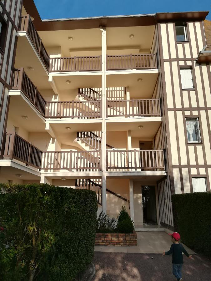 L'Appart De Blonville A 250M De La Plage Bagian luar foto
